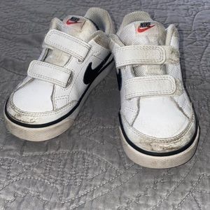 White Nike (toddler)